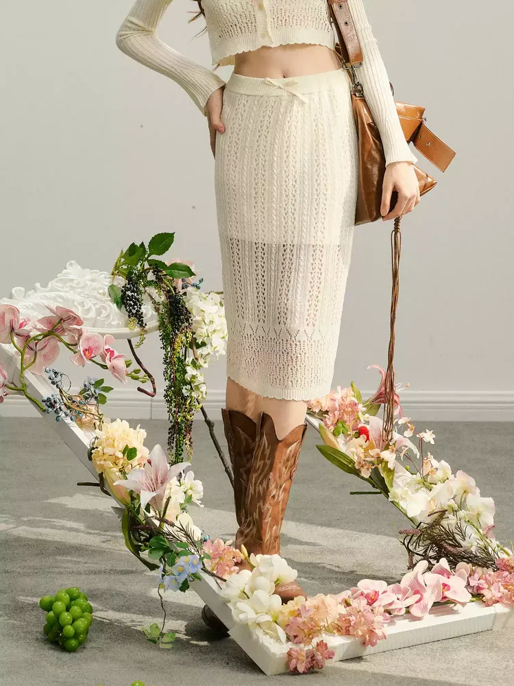 Knit Set-Up Sheer Mesh Scallop Feminine Sexy Tops＆Skirt